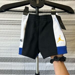 Nike x Jump Man Air Jordan 24M / 2T Boys Shorts